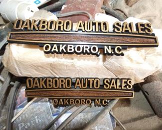 OAKBORO AUTO SALES NOS SIGNS