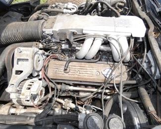 VIEW 11 CLOSEUP ENGINE COMPARTMENT