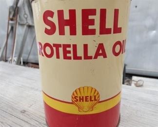 VIEW 2 CLOSEUP SHELL OIL