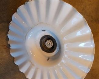 VIEW 3 INSIDE STATION LIGHT