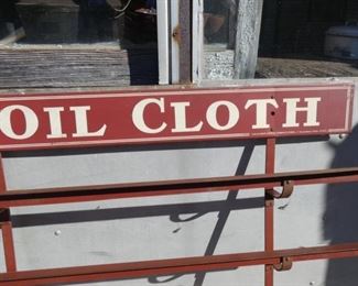 VIEW 3 COLUMBUS OIL CLOTH RACK