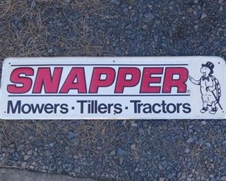 SNAPPER MOWERS,TILLERS,TRACTORS SIGN