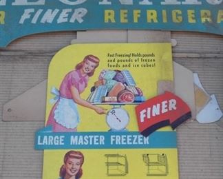 VIEW 3 CLOSEUP W/ LADYS