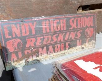 VIEW 2 CLOSEUP ENDY HS