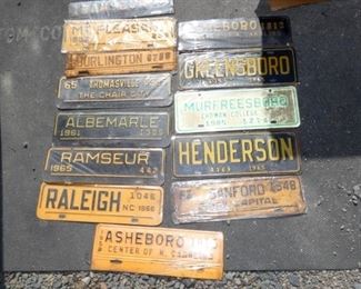 COLLECTION VARIOUS CITY TAGS