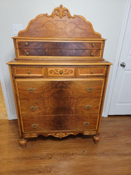  Antique Bedroom Suite with Full Size Headboard, Chest of Drawers, Vanity, and Bedside Table