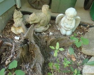 Concrete cat, concrete squirrel