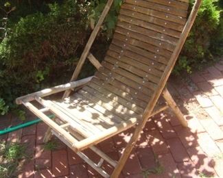 Bamboo folding chair