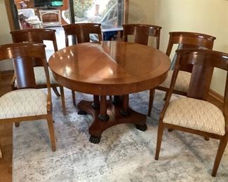 Baker Neoclassic "Palladian" dining set with 6 chairs and 2 -22" leaves