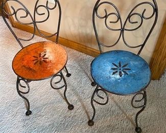 Plant stand chairs
