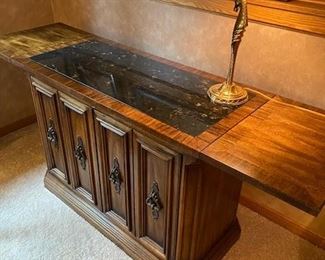 side buffet server, Horse motif lamp