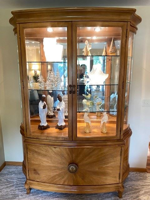 Hendredon Breakfront