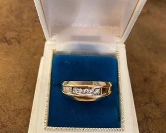 mens gold diamond ring
