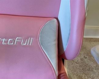 Leather gaming chair