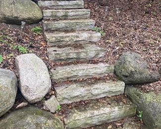 15 stone steps. Great landscaping items Steps each measure about 3" x 18" x 5". 