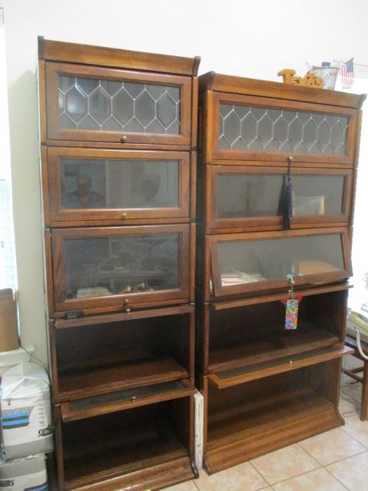 2 Barrister style staking bookcases, leaded glass top panel