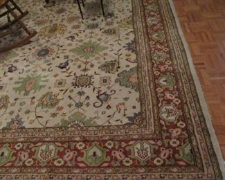 Area Rugm 8 x10, Ivory, Soft Green & Peach