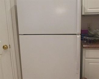 Refrigerator with freezer, Whirlpool