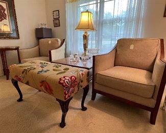 PAIR OF WOOD FRAME CHAIRS THAT MATCH THE COUCH