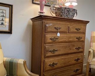 MATCHING CHESTS OF DRAWERS