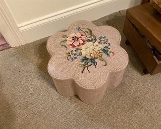 needlepoint, linens, pretty 