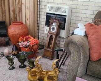 antique wall clock priced to sell