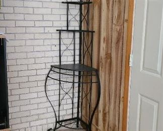 corner what not shelf