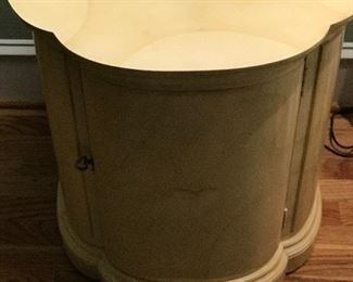 Vintage Henredon ivory nightstand