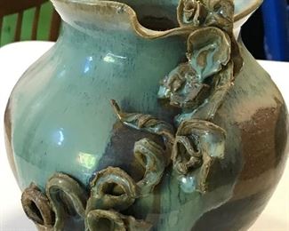 Decorated pottery vase