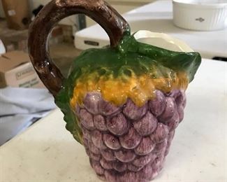 Grape pitcher