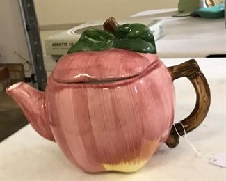 Kitsch teapot