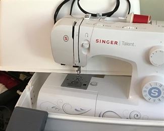 Singer portable sewing machine