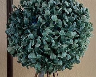 Small Topiary