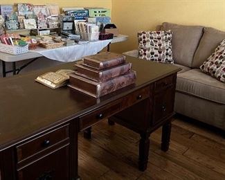 Sleeper Sofa, Office Suite