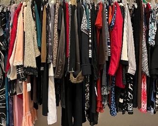 Women's Clothing for all Occasions Sz 4-10 Many items New w Tags!