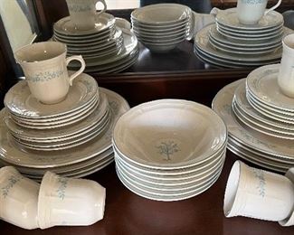 Brickoven Stoneware 75 pcs