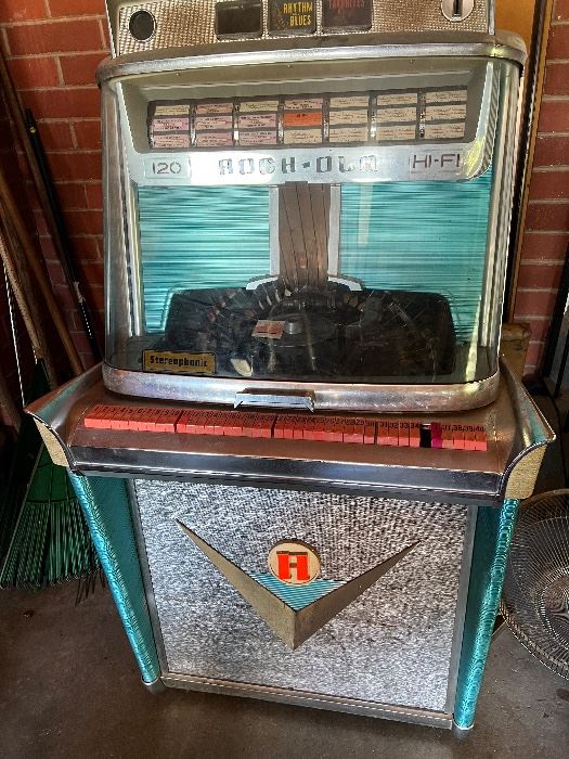 Rock Ola Juke Box