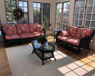 DARK GREEN WICKER SET