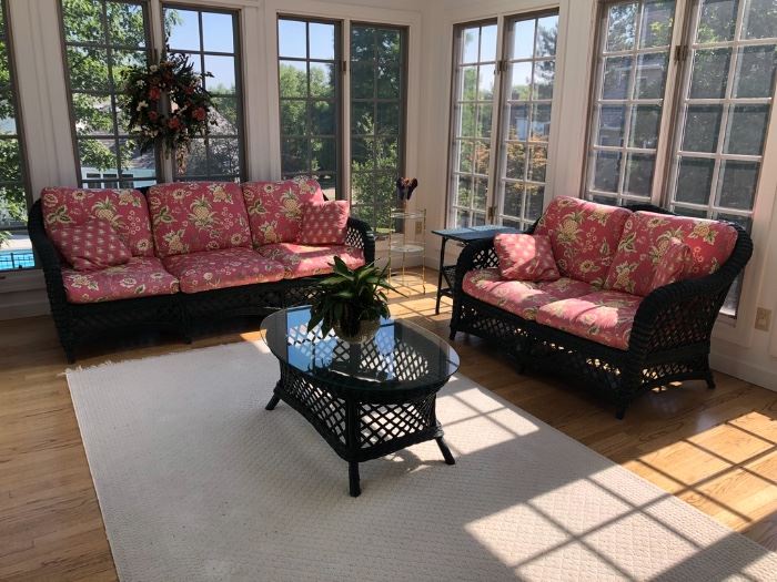 DARK GREEN WICKER SET