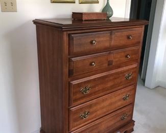 MATCHING CHEST OF DRAWERS BY BASSETT