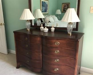 DRESSER WITH MIRROR