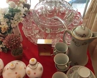 PUNCH BOWL AND CUPS