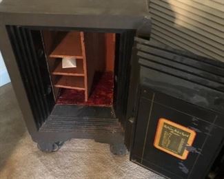 ANTIQUE VICTOR SAFE WITH COMBINATION KNOWN