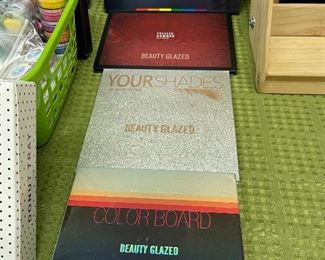 New Beauty glazed palettes