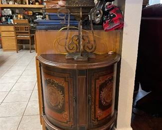 We have two of these demi lune accent pieces, the lamp is one of a pair