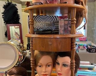 Professional Salon mannequin heads  used for teaching hair styling and more palettes 