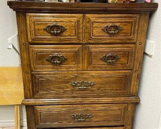 Vintage chest of drawers