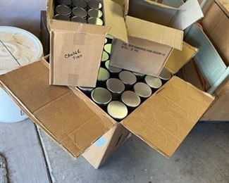 The lids go on these metal tins