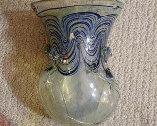 Art  Glass hanging planter