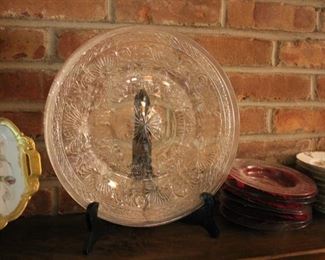 Etched glass chargers